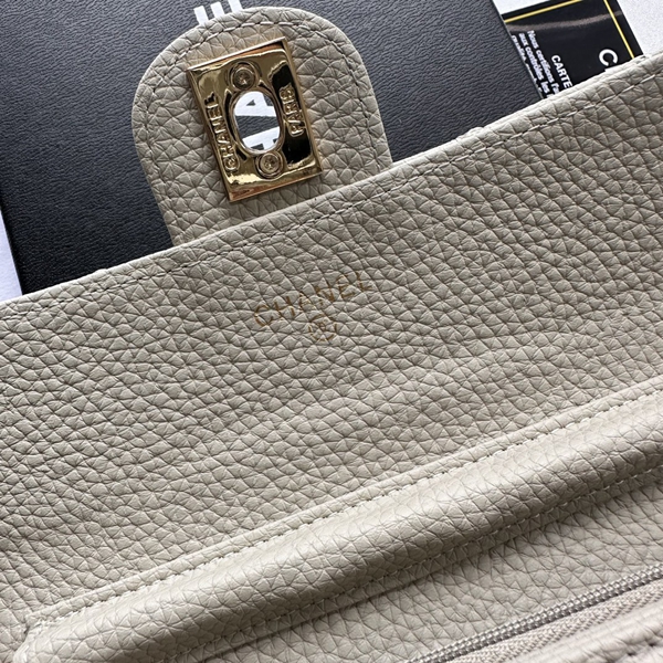 コピーシャネル激安財布全体デザイン